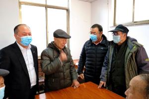 情系退休老職工，新春看望暖人心