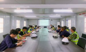 腳踏實(shí)地 自律自強(qiáng)——“行走的課堂”第八站，走進(jìn)正弘璟云筑項(xiàng)目！